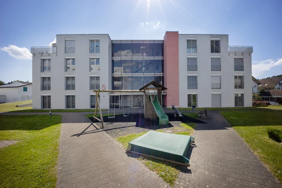 Attraktive 4,5-Zimmer-Eigentumswohnung mit grossem Sonnenbalkon