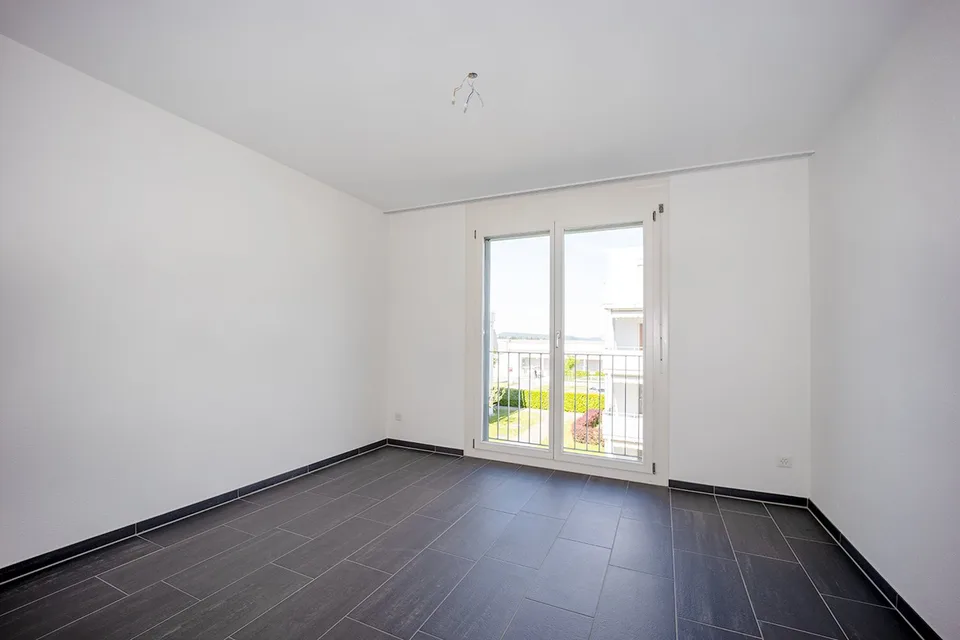 SOLD - Attractive 4.5-room apartment with large sun balcony – photo 7 of 15