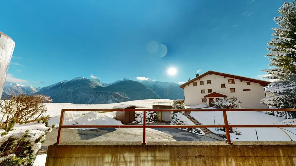Heimelige 2.5-Zimmer-Wohnung mit Ausblick – Foto 9 von 9