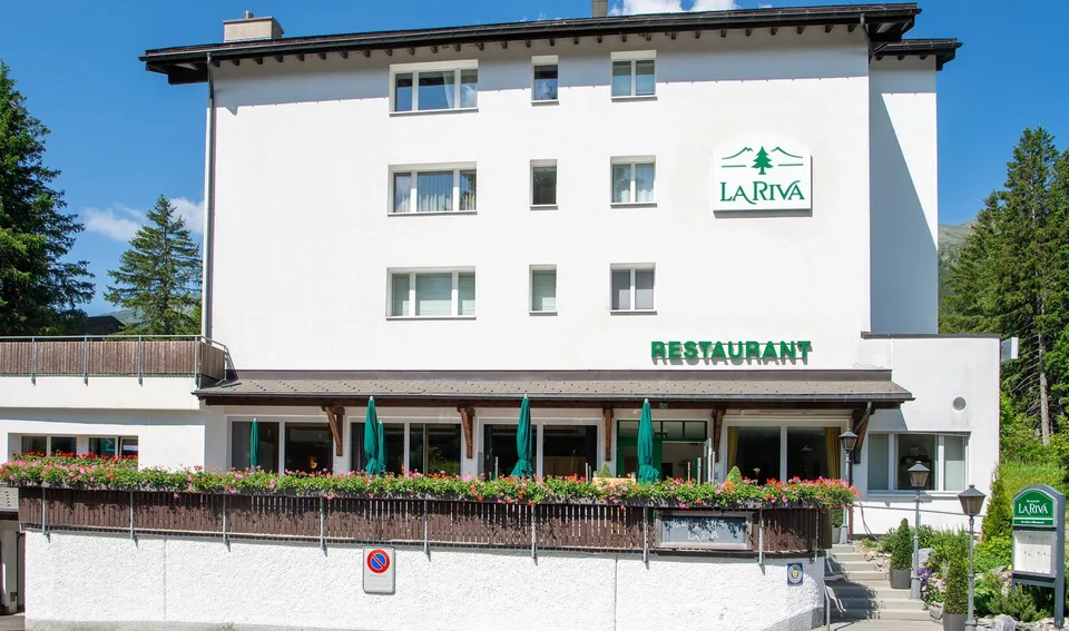 Ristorante in vendita in aria di montagna chiara a 1'473 metri