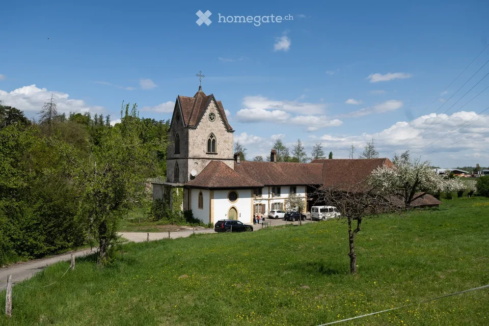Historisch wohnen am Murtensee