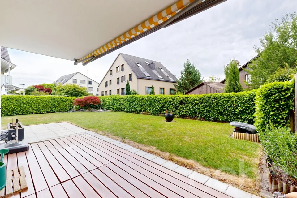 Appartement de jardin avec aménagement intérieur de haute qualité et de nombreux extras – photo 12 sur 20