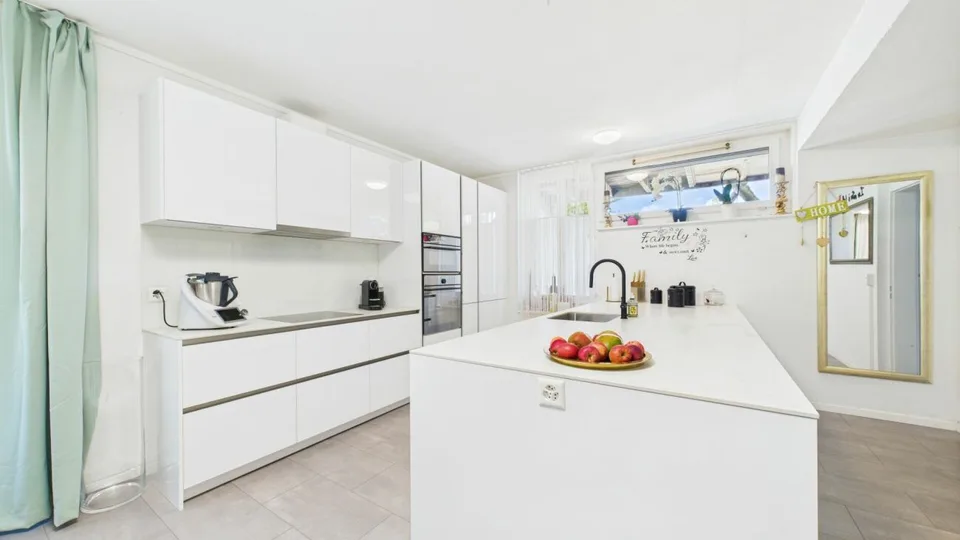 Familienfreundlich, hell & modern - Gartenwohnung mit Stil.