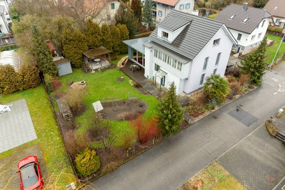 Architektur, Charakter und Wohnqualität auf hohem Niveau - mit Einl...