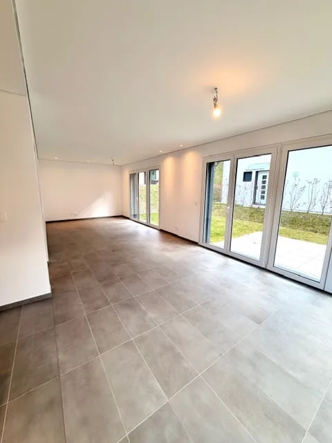 Mesocco, casa moderna di nuova costruzione con vista panoramica