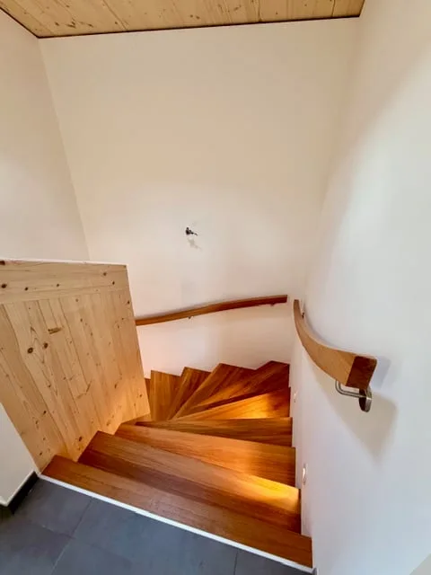 Mesocco, maison moderne de nouvelle construction avec vue panoramique – photo 8 sur 13