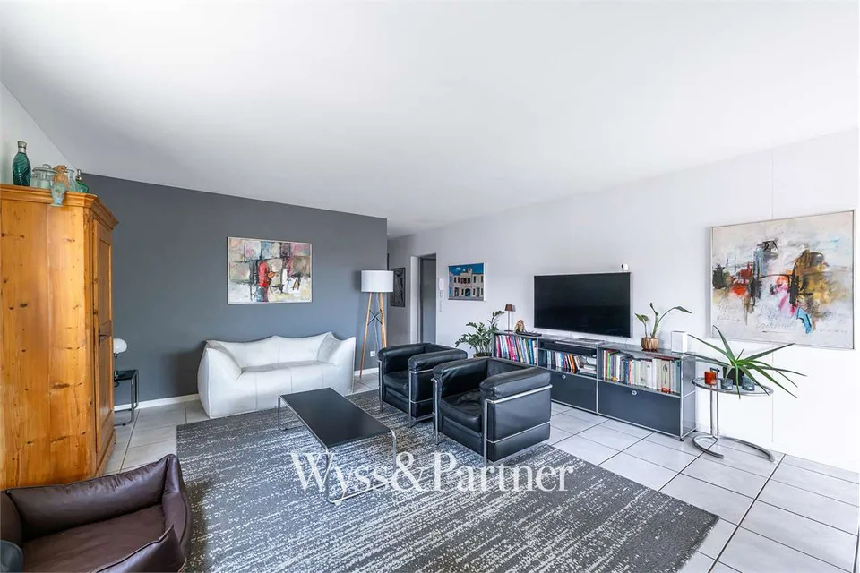 Bright and modern 5-room apartment in Gordola: your new oasis of tranquility – photo 7 of 13
