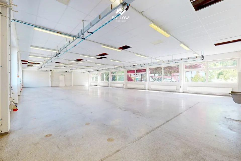 Moderne Gewerbehalle mit Büro und vielseitigem Nutzungspotenzial in Marly – foto 17 di 26