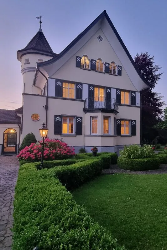 Villa padronale con terreno di 2.008 m2 simile a un parco – foto 15 di 15