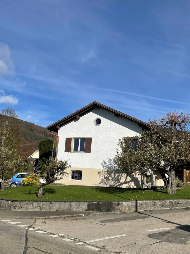 Schönes 7-Zimmer-Einfamilienhaus in Montsevelier – Foto 7 von 30
