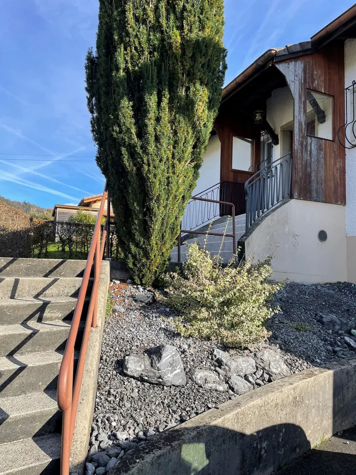 Schönes 7-Zimmer-Einfamilienhaus in Montsevelier – Foto 10 von 30