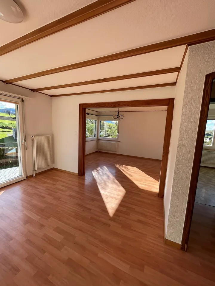 Schönes 7-Zimmer-Einfamilienhaus in Montsevelier – Foto 25 von 30