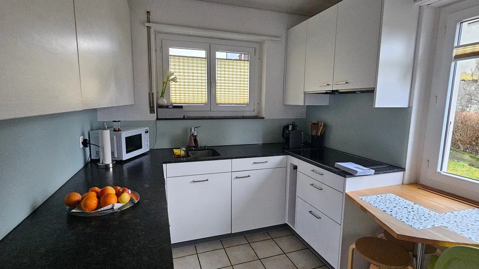Maison unifamiliale avec 2 appartements et vue panoramique merveilleuse sur les montagnes – photo 13 sur 16