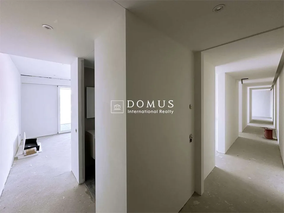 Prächtiges Duplex 6.5 mit privatem Pool – Foto 10 von 12