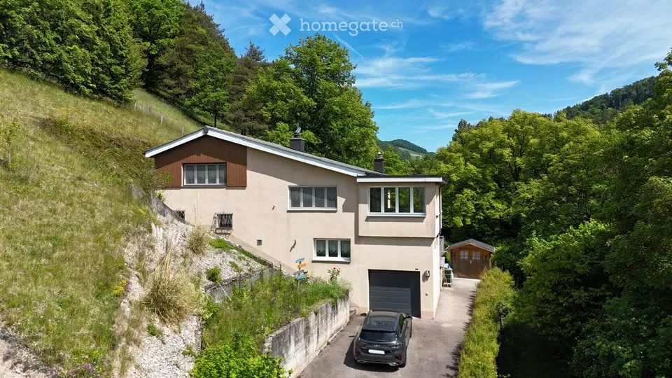 Maison à vendre de 6.5 pièces dans le village de Soyhières