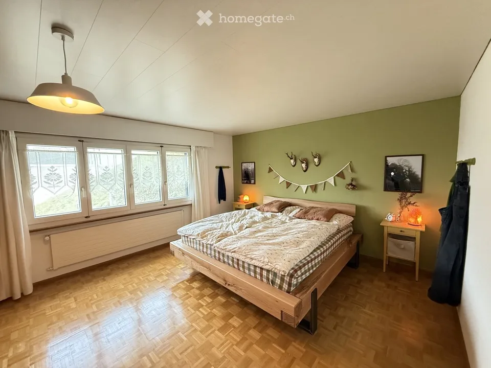 Casa in vendita di 6.5 locali nel villaggio di Soyhières