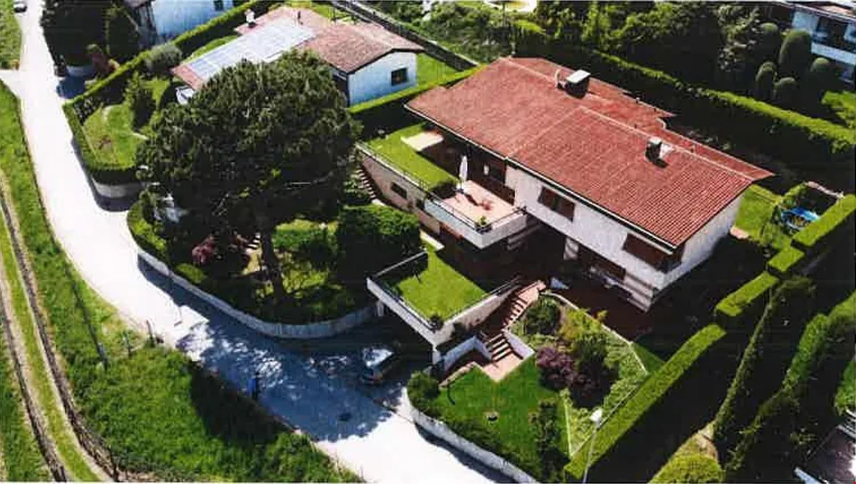 Meravigliosa villa singola a Besazio