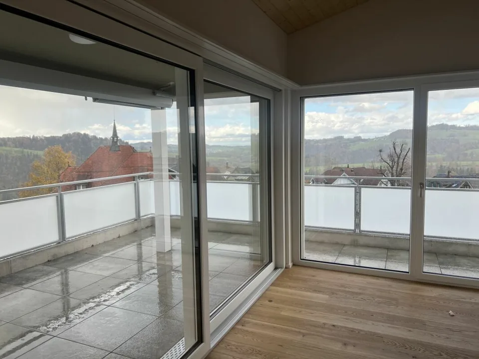 Wg. C 4.1 Dachwohnung mit traumhafter Aussicht!