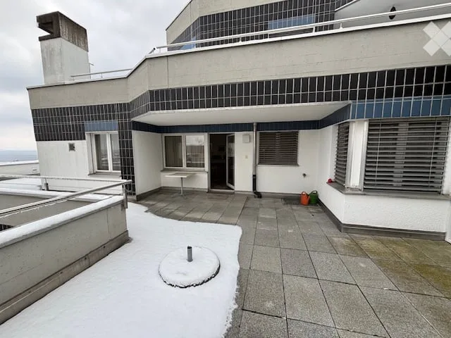Grosszügige 6.5-Zimmer-Terrassenwohnung mit Panoramablick in Rorschacherberg