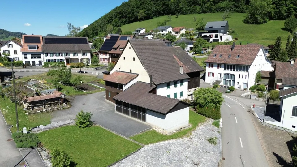 Kernzonenliegenschaft mit Ausbaupotenzial in Grindel SO