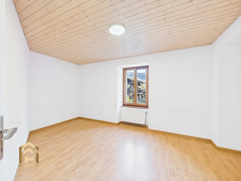 Attraktive 4.5-ZWG mit Balkon, Hobbyraum und privater Gartenoase