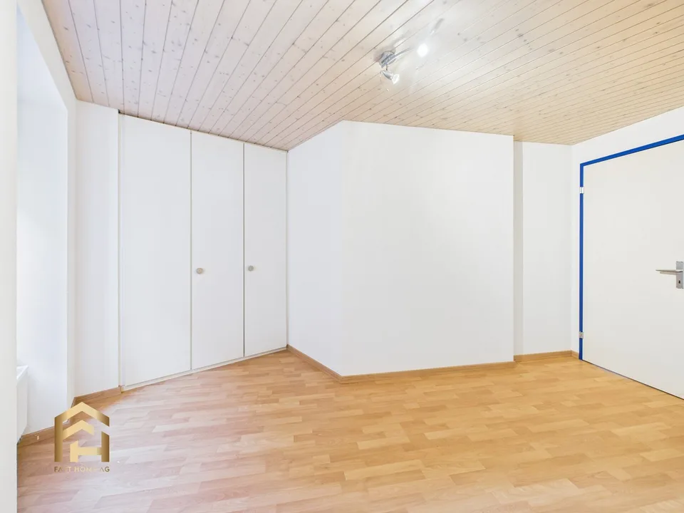 Attraktive 4.5-ZWG mit Balkon, Hobbyraum und privater Gartenoase