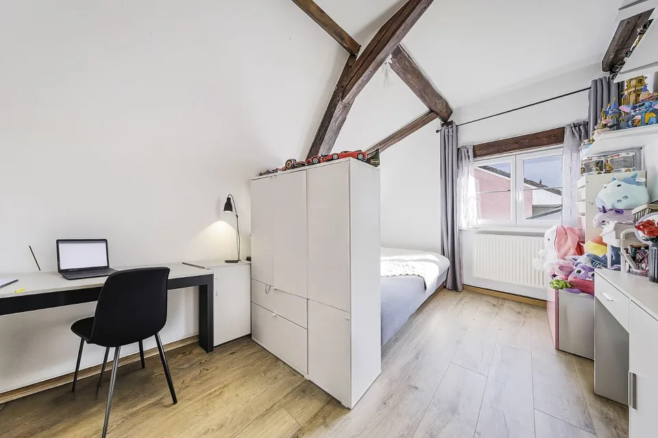 Bello duplex vicino a tutte le comodità – foto 10 di 13