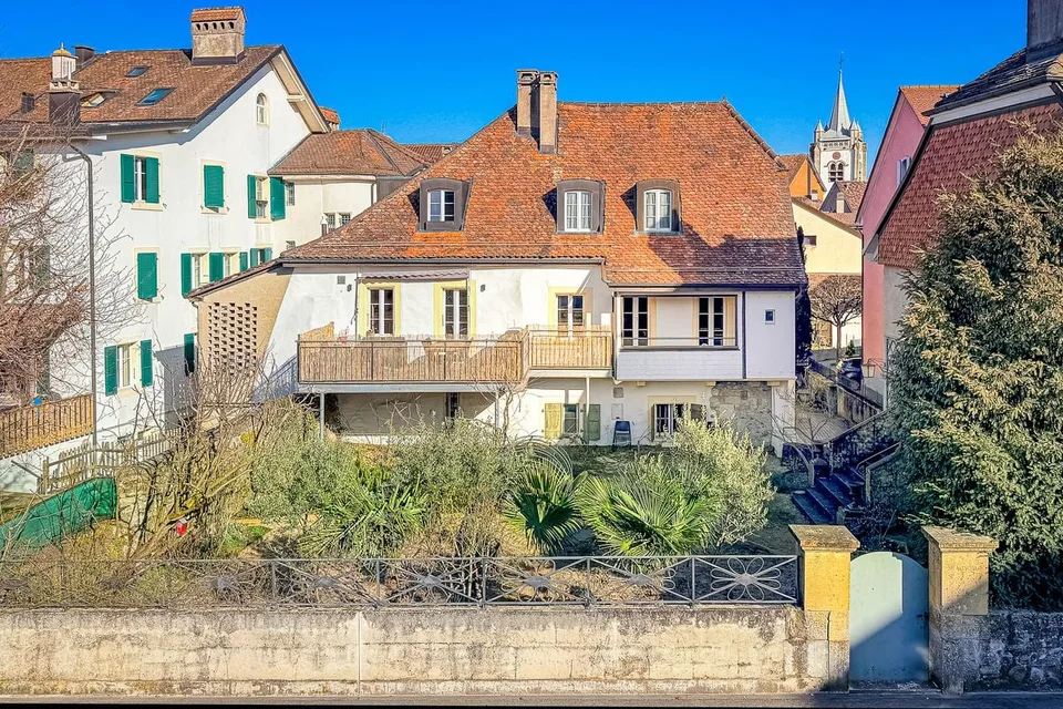 Bellissimo duplex vicino a tutti i servizi