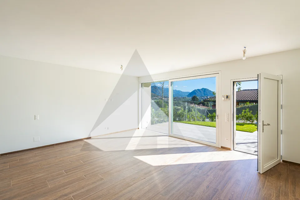 CINQUE NUOVE VILLE A SCHIERA CON STILE E COMFORT A MANNO