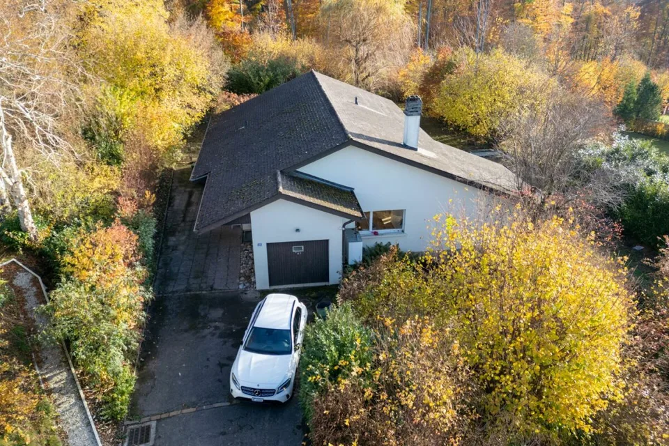 Einfamilienhaus mit Gartentraum in Courtepin