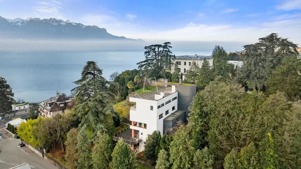 Superbe propriété d'architecte avec vue sur le lac à la Tour de Peilz