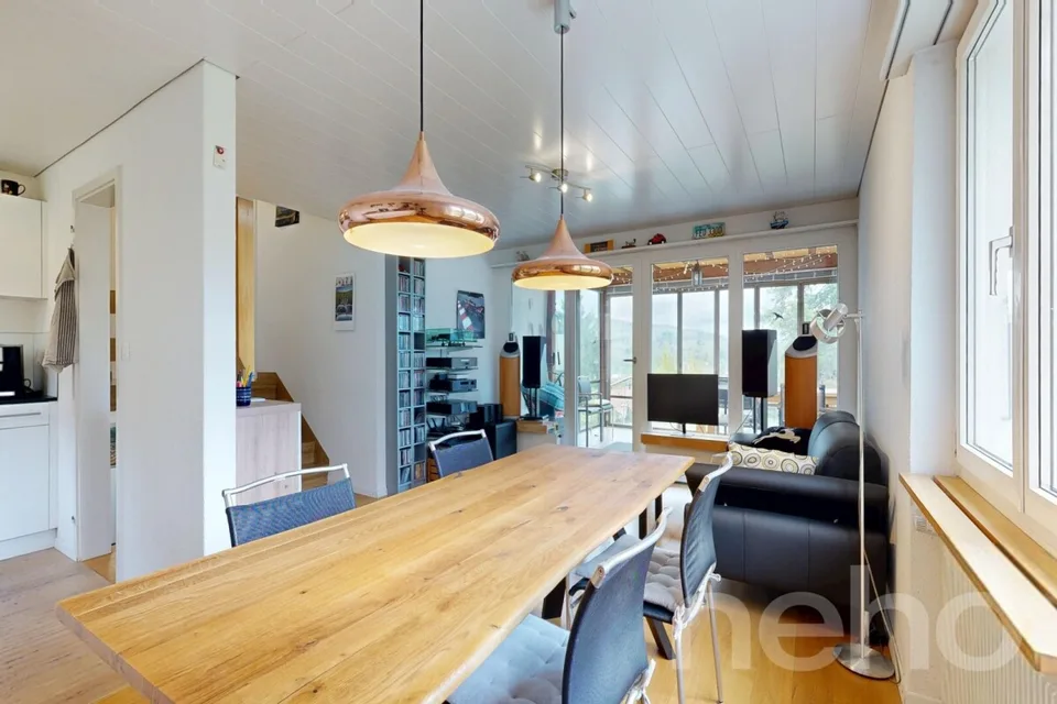 Charming 4.5-room house with a wide view and large plot – photo 12 of 21