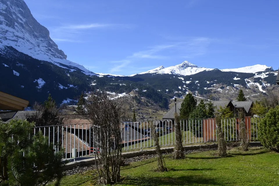 Appartamento terrazza moderno 3.5 locali nel Resort Alpino Bergwelt