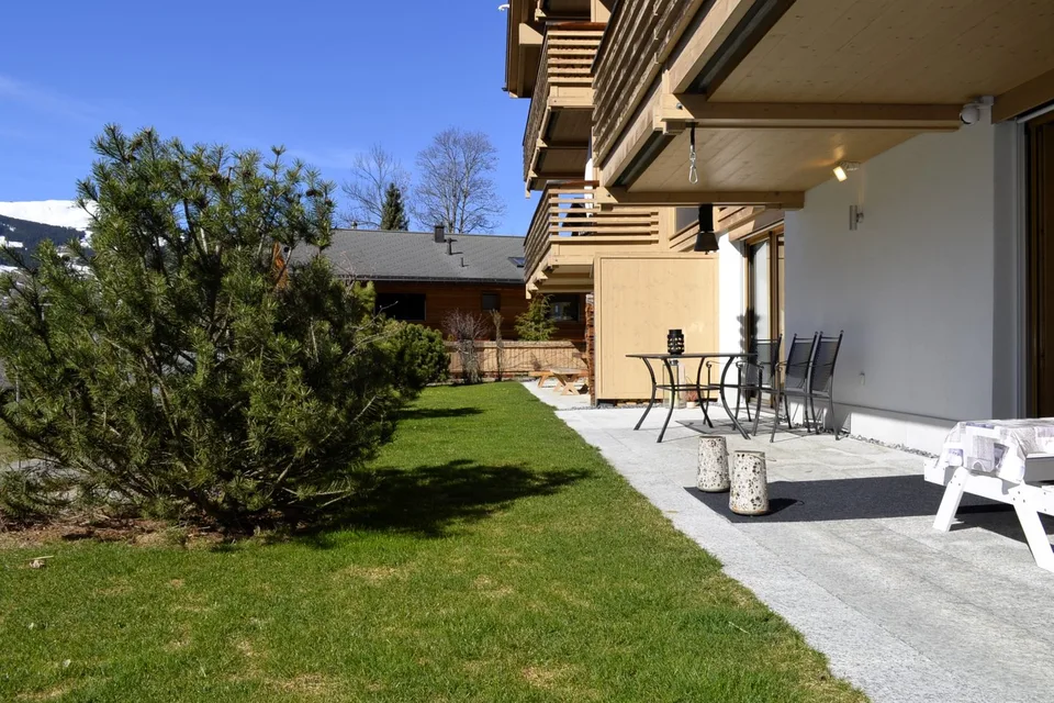 Appartamento terrazza moderno 3.5 locali nel Resort Alpino Bergwelt