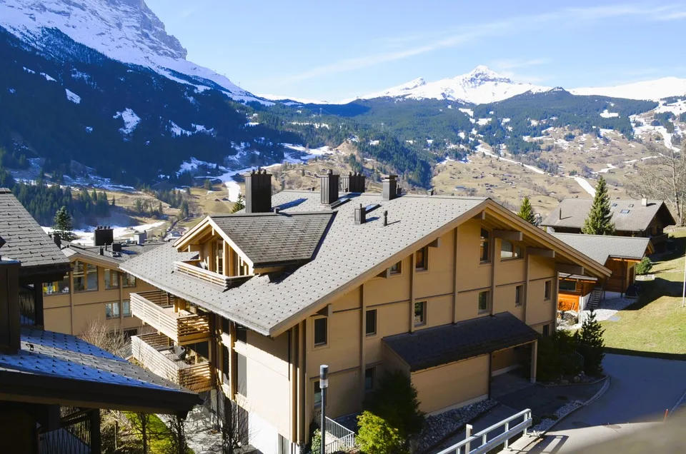 Appartamento terrazza moderno 3.5 locali nel Resort Alpino Bergwelt