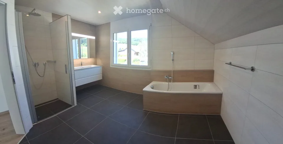 Casa nuova di 5.5 locali a Charmoille – Comfort moderno e ambiente verde