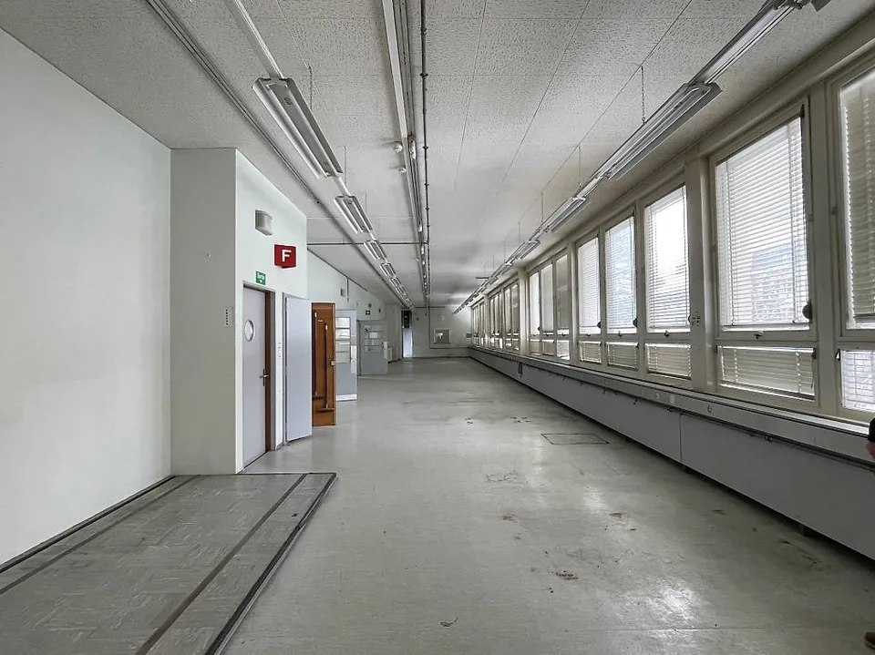 Zu verkaufen 5'500 m2 im Zentrum von La Chaux-de-Fonds !