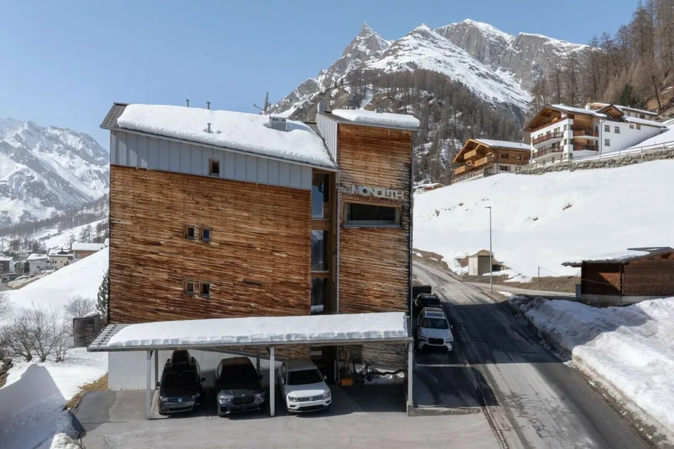 Appartamento di vacanza con area di soggiorno a distanza di cammino dalla stazione sciistica Samnaun/Ischgl
