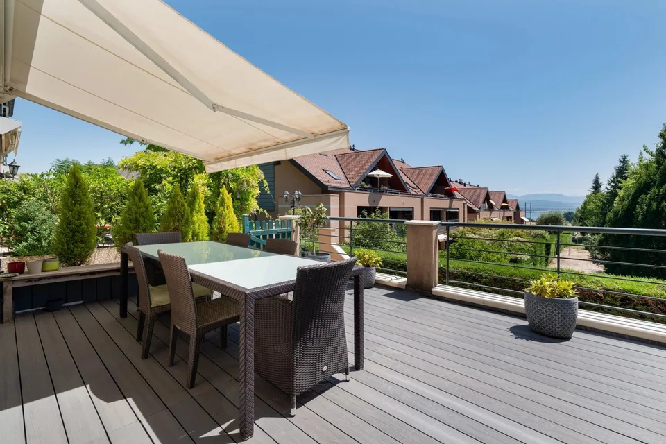 Charmanter Dorfhaus im Herzen von Founex mit See- und Alpenblick – Foto 6 von 26