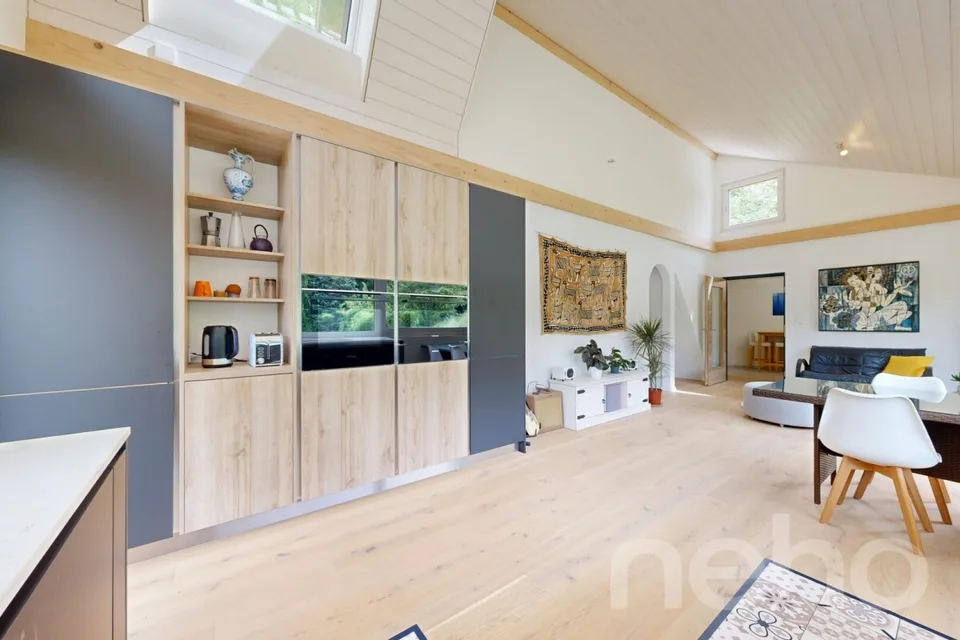 prächtige neue Villa in einem ruhigen Ort in der Nähe von Annehmlichkeiten – Foto 12 von 17