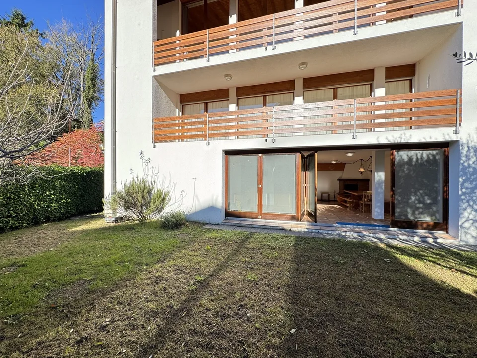 BELLA VILLA BIFAMILIARE 5.5 LOCALI