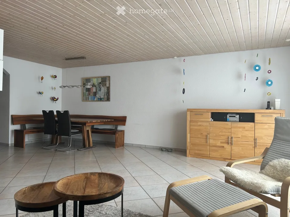 Gepflegtes 6.5-Zimmer-Reihenhaus in Amriswil mit 2 Tiefgaragenplätze – ca. ab Mai 2027 verfügbar