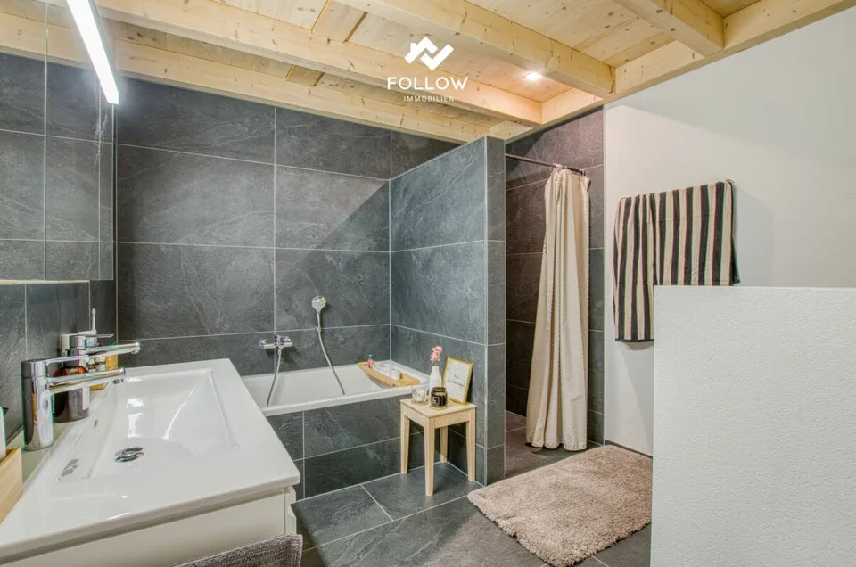 Culture de vie de haute qualité sur deux étages : Votre nouvelle maison sur Eichibach – photo 19 sur 25