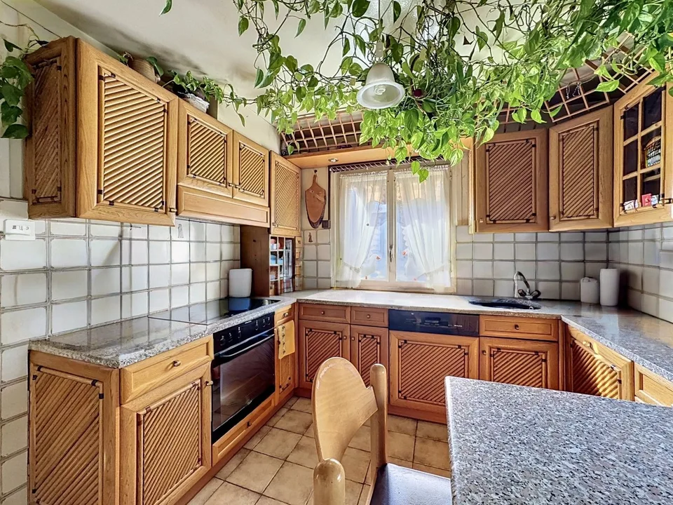 Chalet house on individual plot