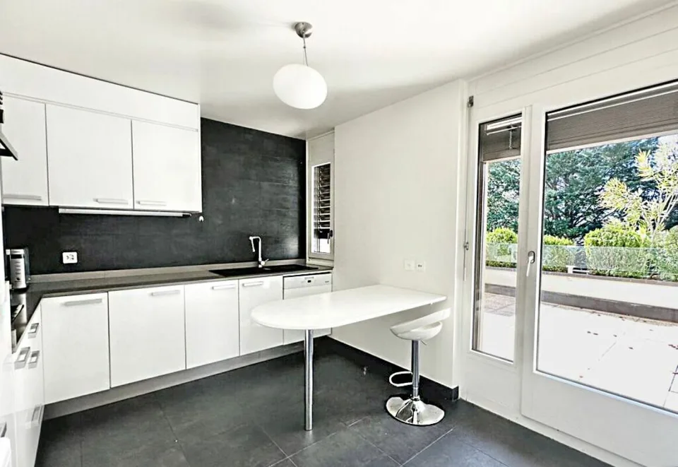 6 Zimmer Wohnung in Conches – Foto 13 von 30