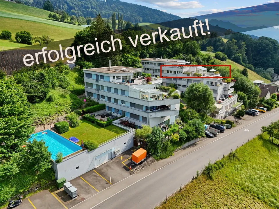Moderne 4.5-Zimmer-Terrassenwohnung mit Panoramablick in Dierikon