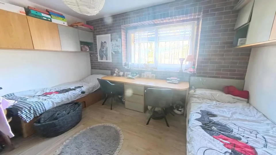 Gewinnbringendes Gebäude mit Erweiterungspotenzial ? 3 Wohnungen ? Oron (VD) – Foto 13 von 13