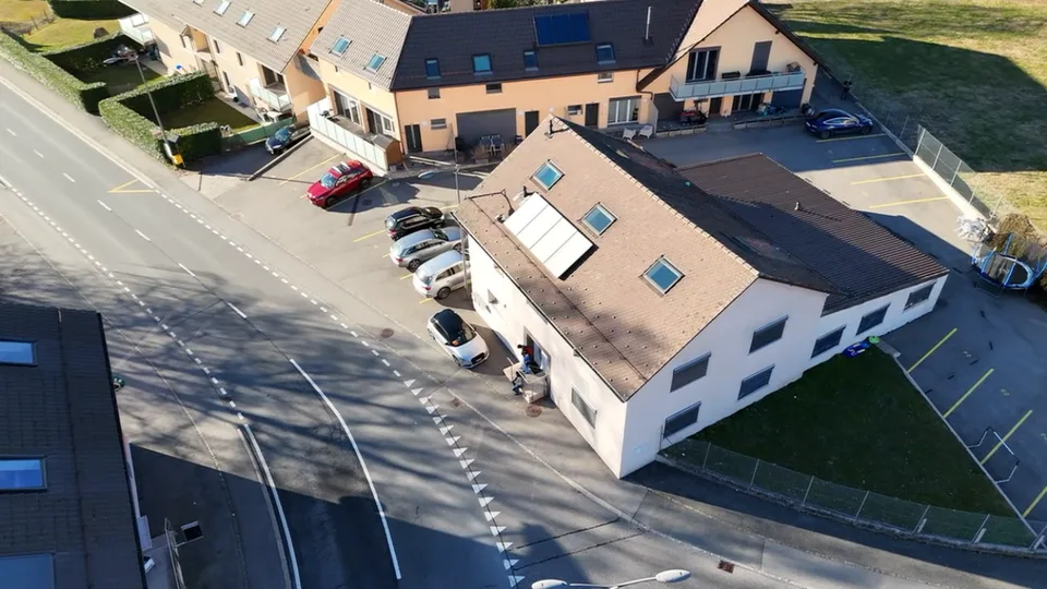 Immobile di rendita con potenziale di ampliamento ? 3 appartamenti ? Oron (VD)