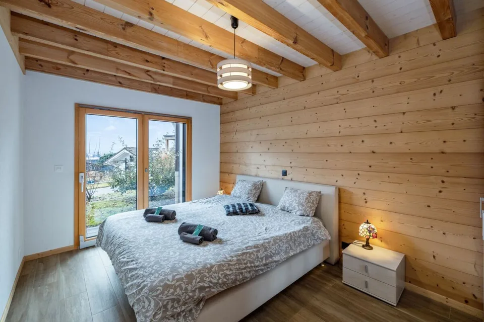 MAGNIFIQUE VILLA MITOYENNE 3 PCES ½ DE 107 M2 AU COEUR DES VIGNES À SAILLON