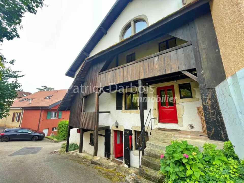 Maison de village 10 pièces à Montagny-près-Yverdon